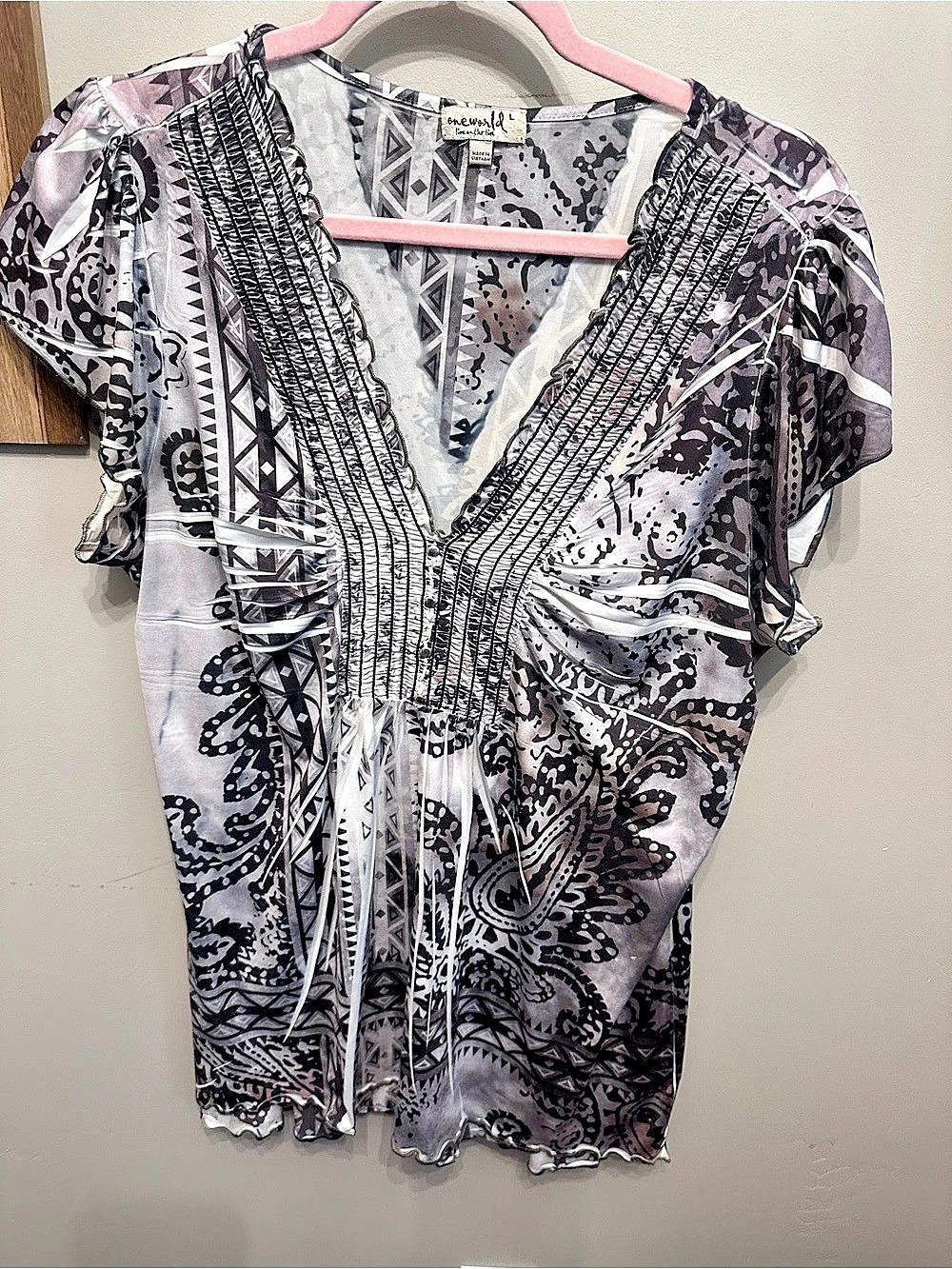 One World Printed Short Sleeve Blouse Gray Black Size Large